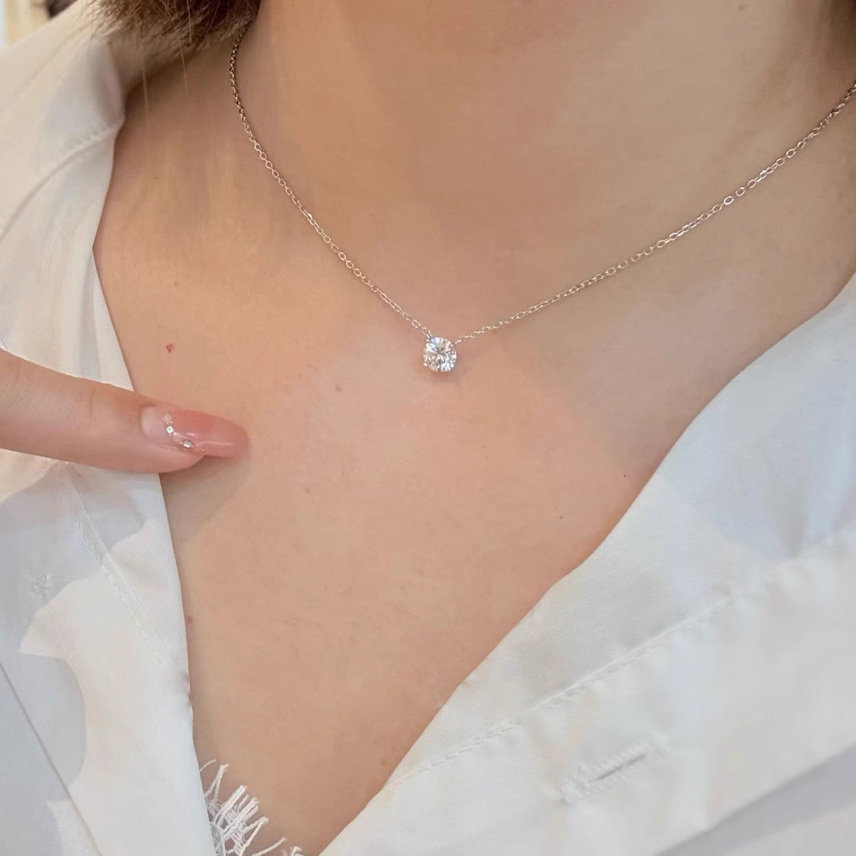 2 Carat Solitaire Pendant Necklace - 14K Gold Plated Choker Necklace with Cubic Zirconia Crystal - Hypoallergenic Gold Jewelry Dainty Necklaces for Women-ts