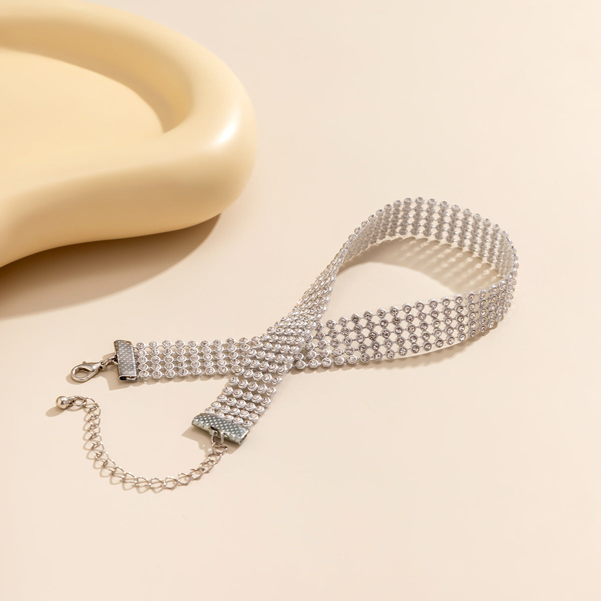 All-diamond collar shining diamond necklace - fashionable piece for modern ladies-wpp